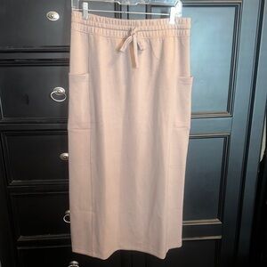Rae Mode Lg Elegant Tan Midi Skirt with Pockets